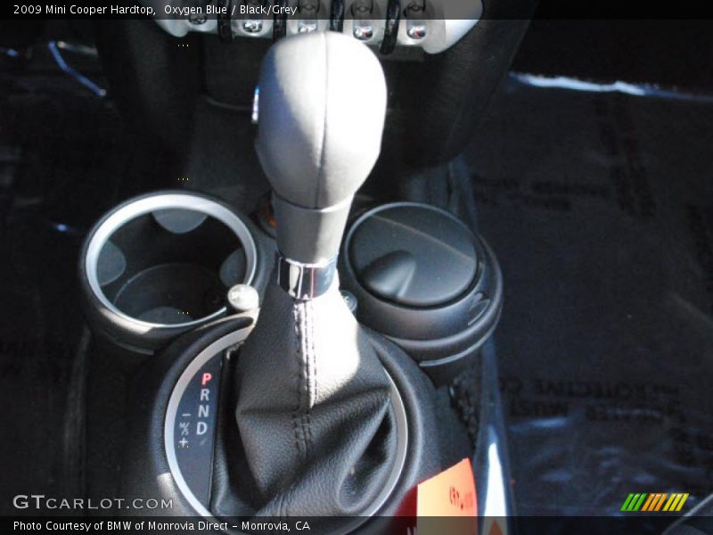 Oxygen Blue / Black/Grey 2009 Mini Cooper Hardtop