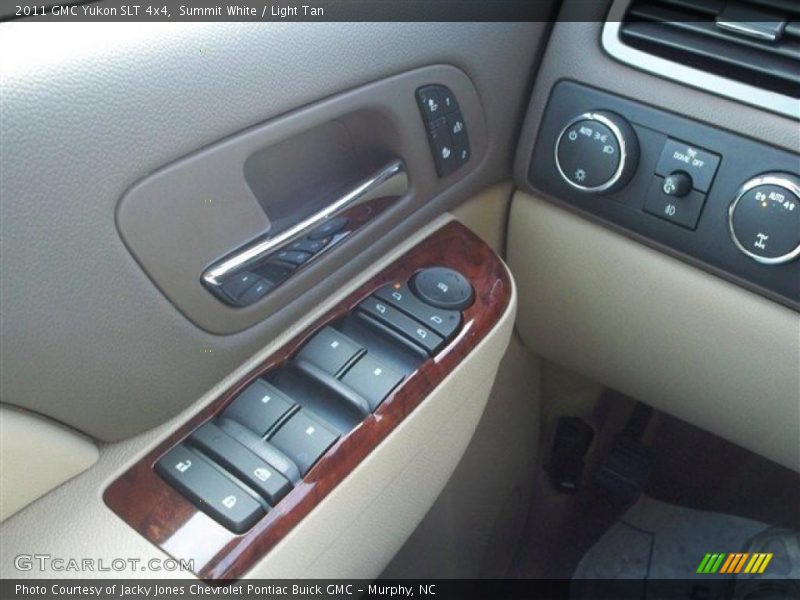 Summit White / Light Tan 2011 GMC Yukon SLT 4x4
