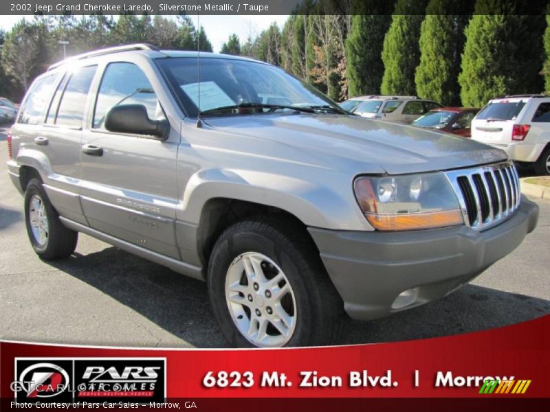 Silverstone Metallic / Taupe 2002 Jeep Grand Cherokee Laredo