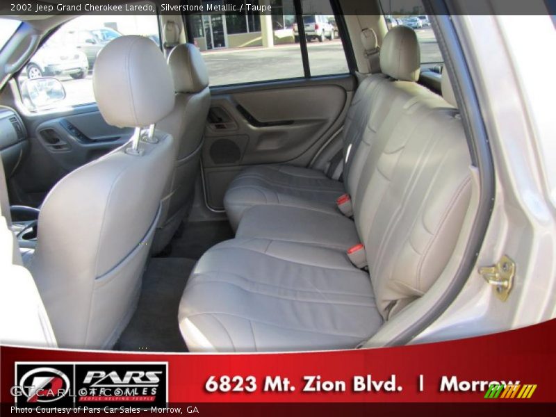 Silverstone Metallic / Taupe 2002 Jeep Grand Cherokee Laredo