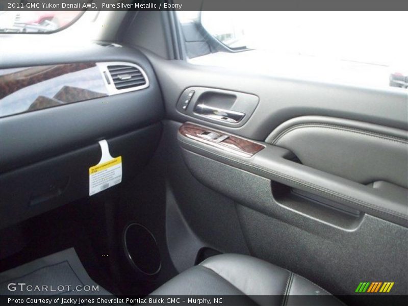 Pure Silver Metallic / Ebony 2011 GMC Yukon Denali AWD