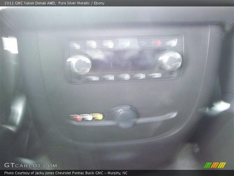Pure Silver Metallic / Ebony 2011 GMC Yukon Denali AWD