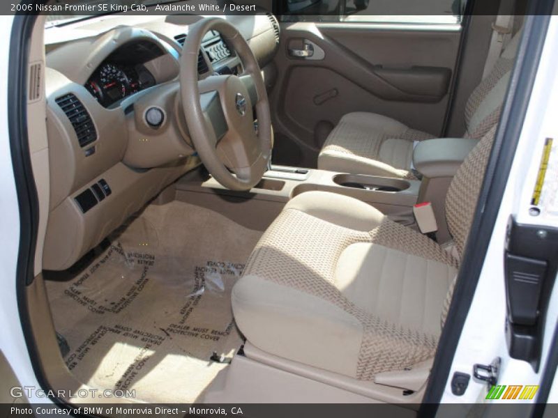  2006 Frontier SE King Cab Desert Interior