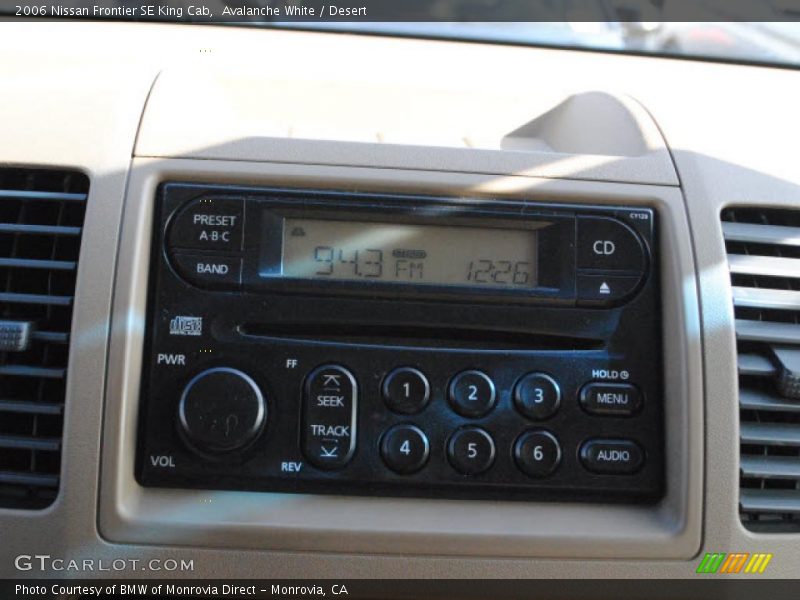 Avalanche White / Desert 2006 Nissan Frontier SE King Cab