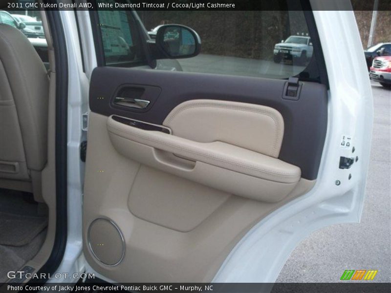 White Diamond Tintcoat / Cocoa/Light Cashmere 2011 GMC Yukon Denali AWD