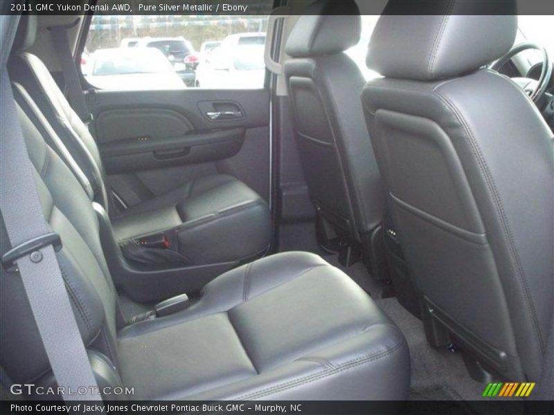 Pure Silver Metallic / Ebony 2011 GMC Yukon Denali AWD