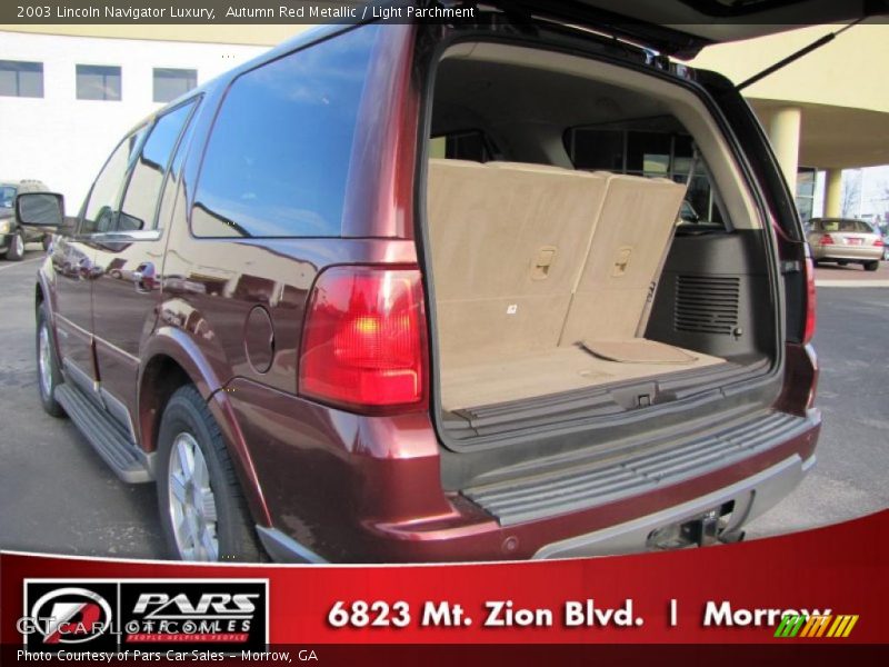 Autumn Red Metallic / Light Parchment 2003 Lincoln Navigator Luxury