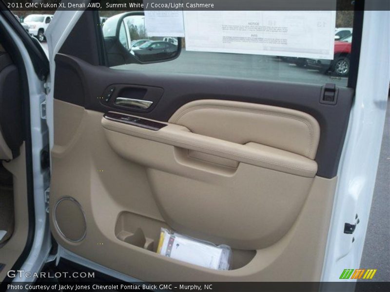 Summit White / Cocoa/Light Cashmere 2011 GMC Yukon XL Denali AWD