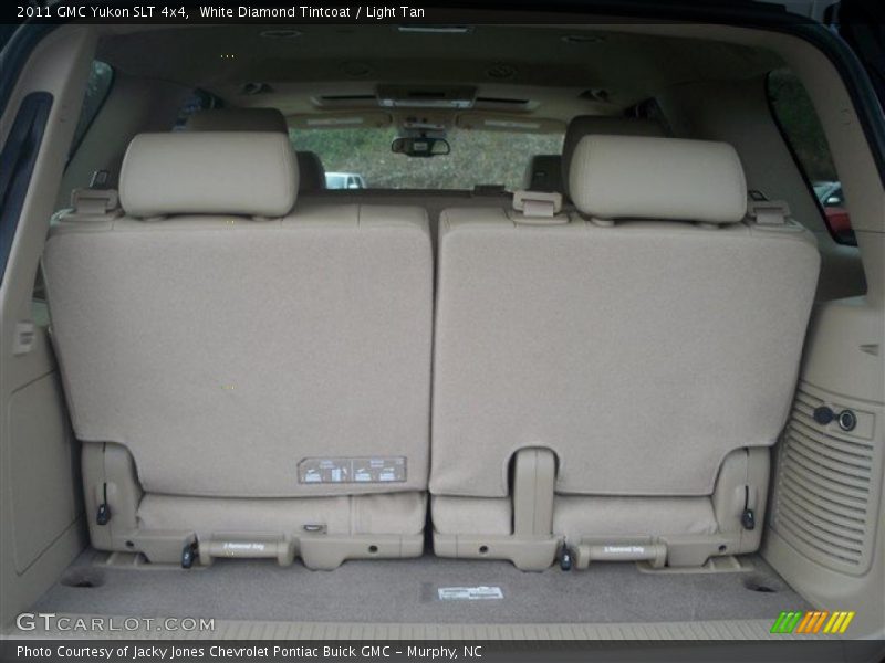 White Diamond Tintcoat / Light Tan 2011 GMC Yukon SLT 4x4