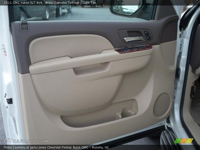 White Diamond Tintcoat / Light Tan 2011 GMC Yukon SLT 4x4