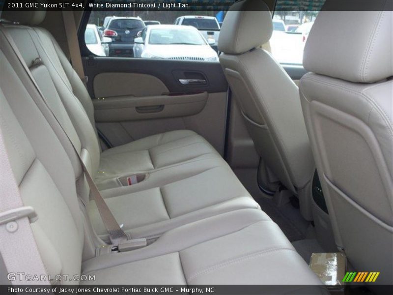 White Diamond Tintcoat / Light Tan 2011 GMC Yukon SLT 4x4