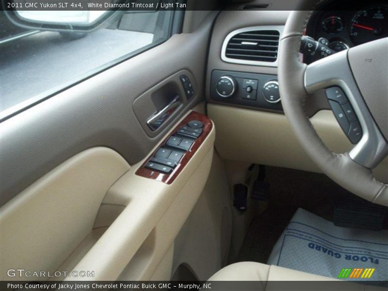 White Diamond Tintcoat / Light Tan 2011 GMC Yukon SLT 4x4