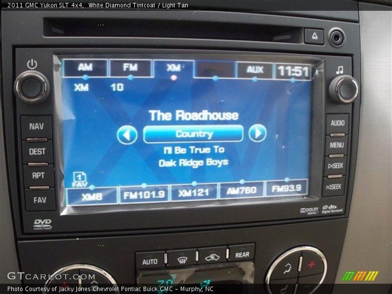 White Diamond Tintcoat / Light Tan 2011 GMC Yukon SLT 4x4