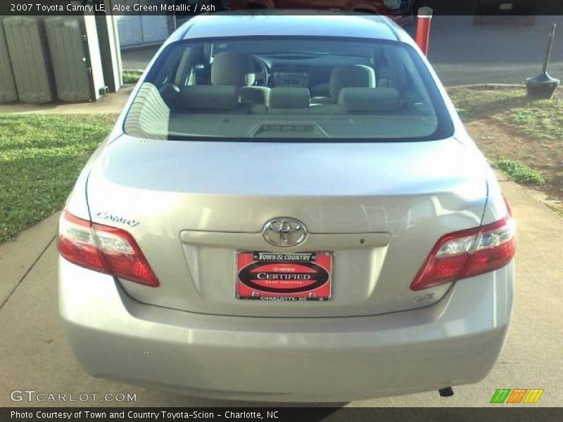 Aloe Green Metallic / Ash 2007 Toyota Camry LE