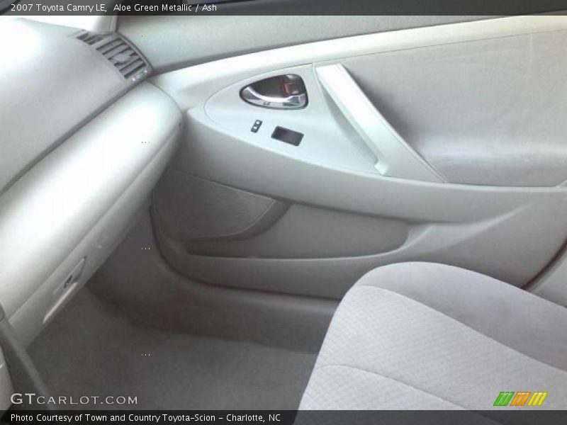 Aloe Green Metallic / Ash 2007 Toyota Camry LE