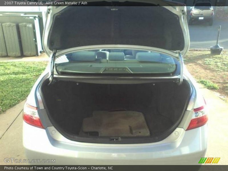 Aloe Green Metallic / Ash 2007 Toyota Camry LE