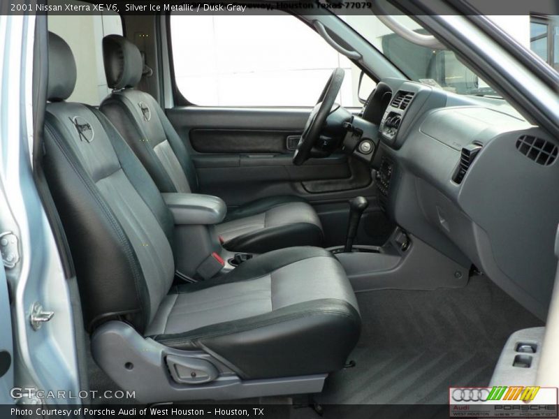 Silver Ice Metallic / Dusk Gray 2001 Nissan Xterra XE V6