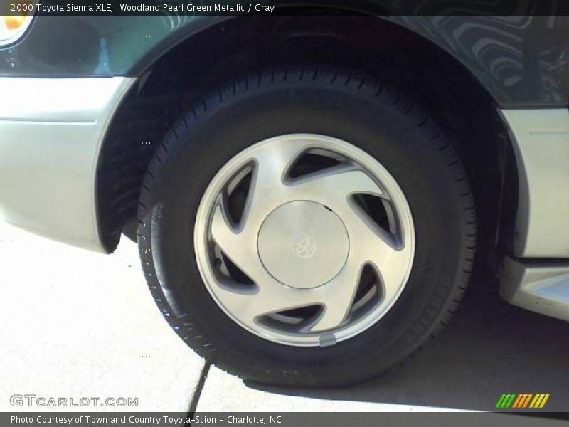 Woodland Pearl Green Metallic / Gray 2000 Toyota Sienna XLE