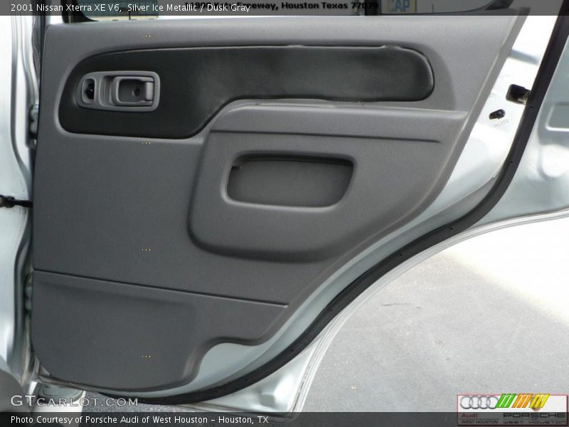 Silver Ice Metallic / Dusk Gray 2001 Nissan Xterra XE V6