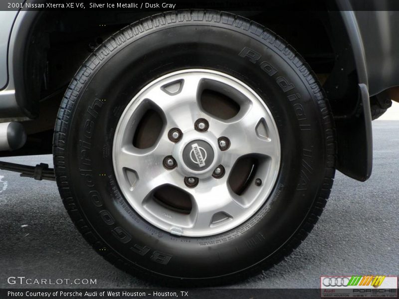 Silver Ice Metallic / Dusk Gray 2001 Nissan Xterra XE V6