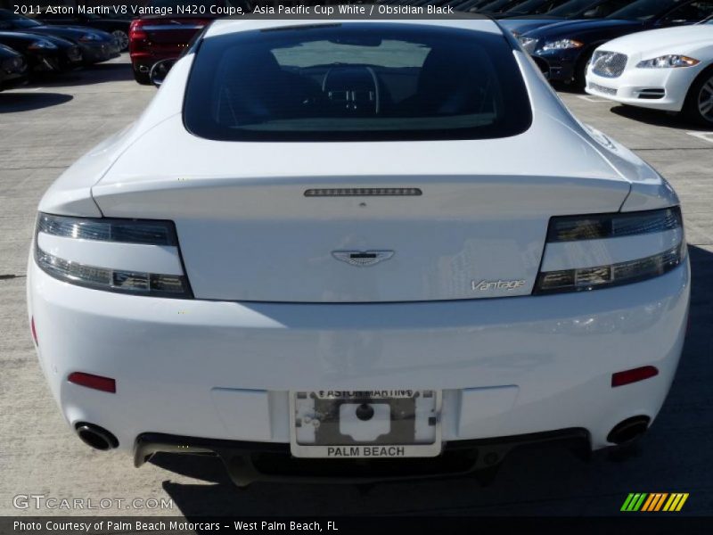  2011 V8 Vantage N420 Coupe Asia Pacific Cup White