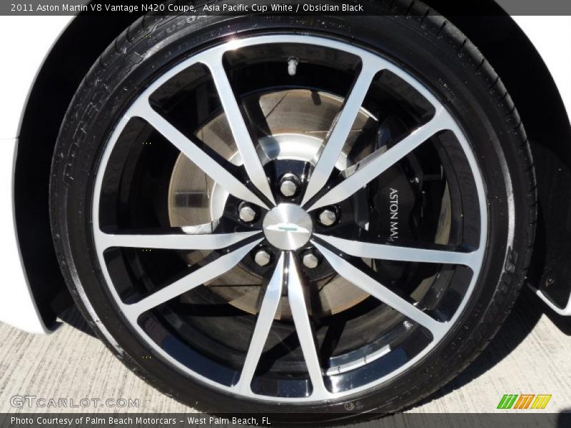  2011 V8 Vantage N420 Coupe Wheel