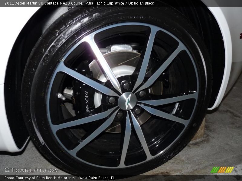  2011 V8 Vantage N420 Coupe Wheel