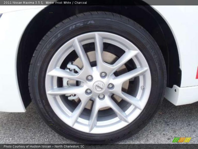 Winter Frost White / Charcoal 2011 Nissan Maxima 3.5 S