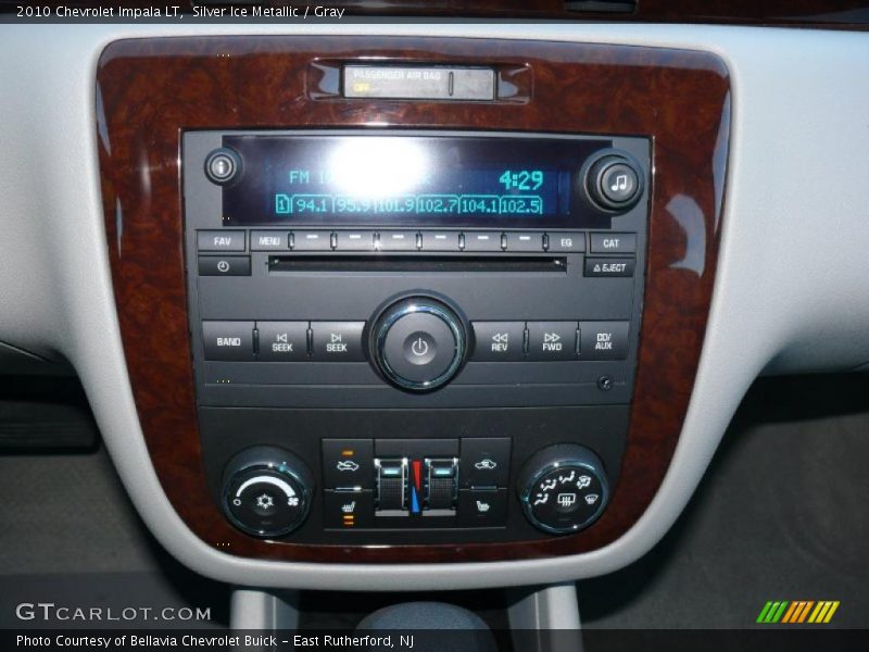 Silver Ice Metallic / Gray 2010 Chevrolet Impala LT