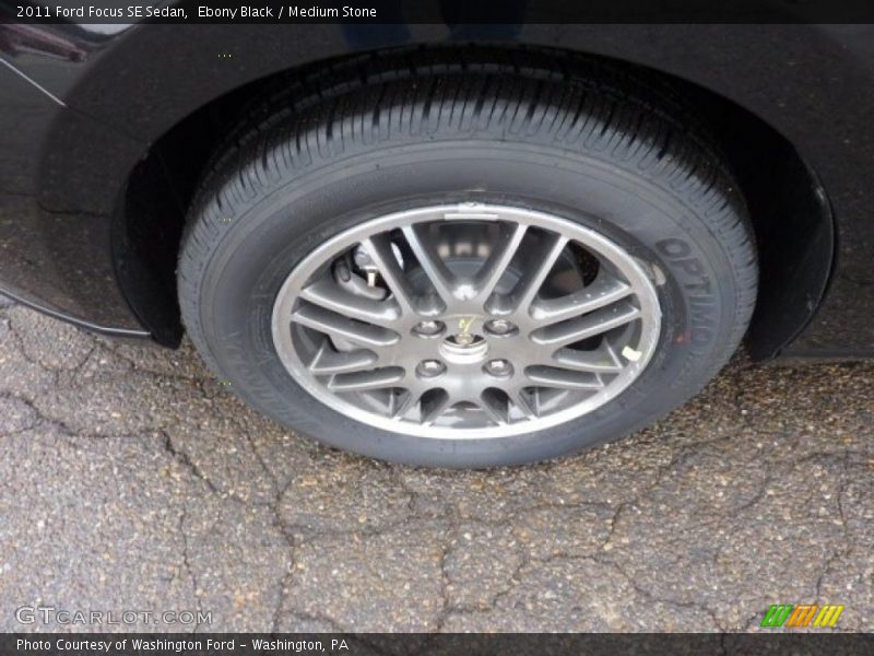 Ebony Black / Medium Stone 2011 Ford Focus SE Sedan