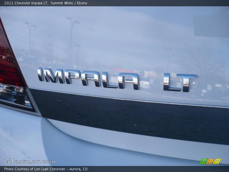 Summit White / Ebony 2011 Chevrolet Impala LT