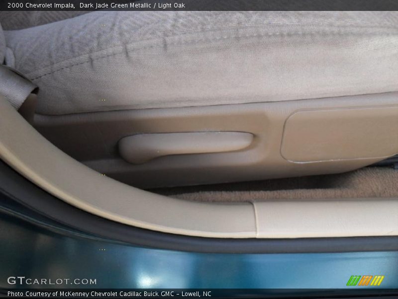 Dark Jade Green Metallic / Light Oak 2000 Chevrolet Impala