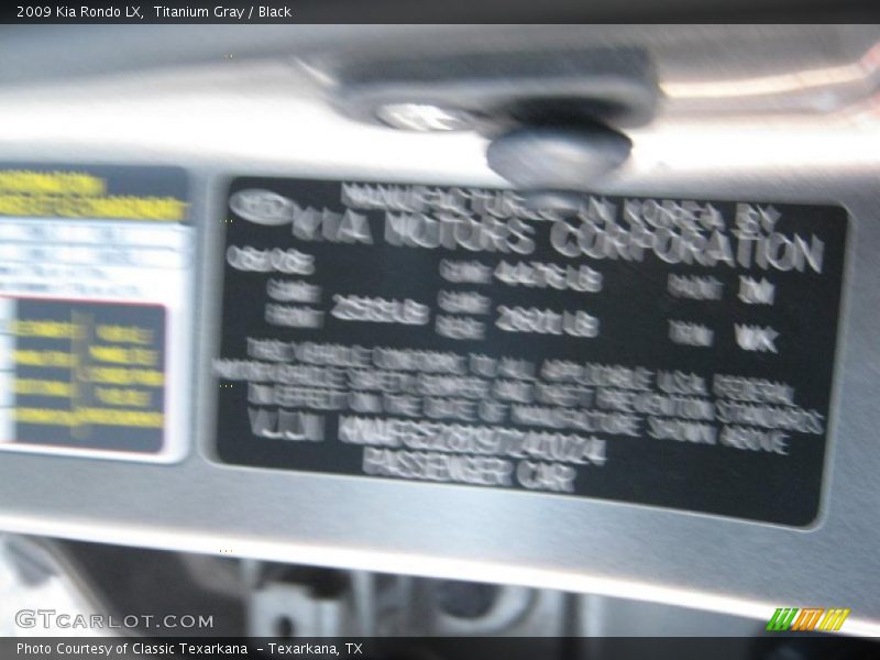 Titanium Gray / Black 2009 Kia Rondo LX