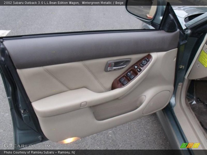 Wintergreen Metallic / Beige 2002 Subaru Outback 3.0 L.L.Bean Edition Wagon