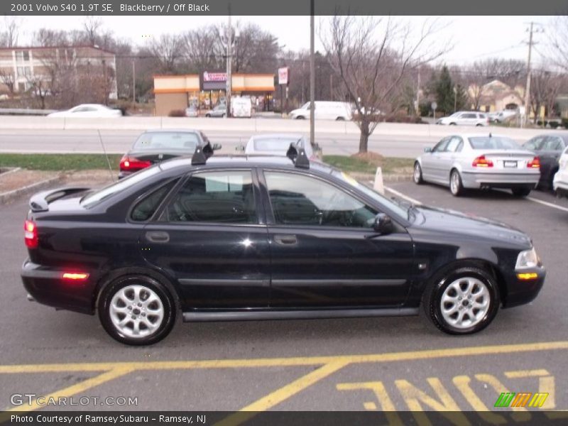 Blackberry / Off Black 2001 Volvo S40 1.9T SE