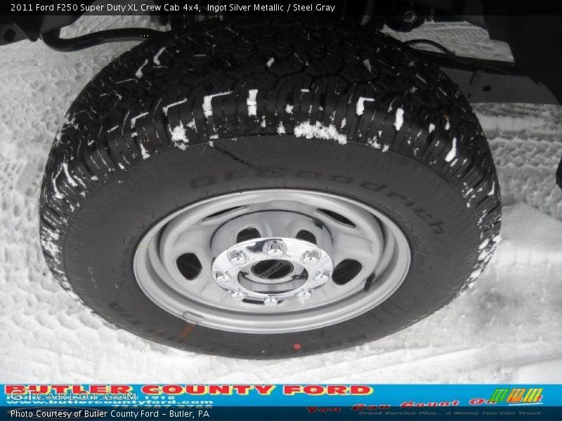 Ingot Silver Metallic / Steel Gray 2011 Ford F250 Super Duty XL Crew Cab 4x4