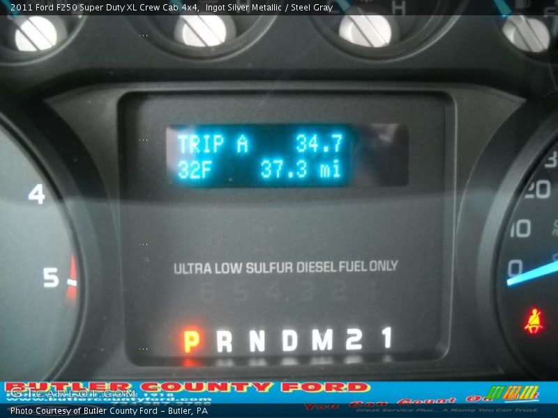 Ingot Silver Metallic / Steel Gray 2011 Ford F250 Super Duty XL Crew Cab 4x4