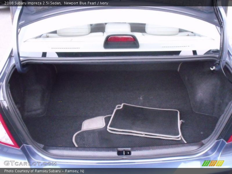 Newport Blue Pearl / Ivory 2008 Subaru Impreza 2.5i Sedan