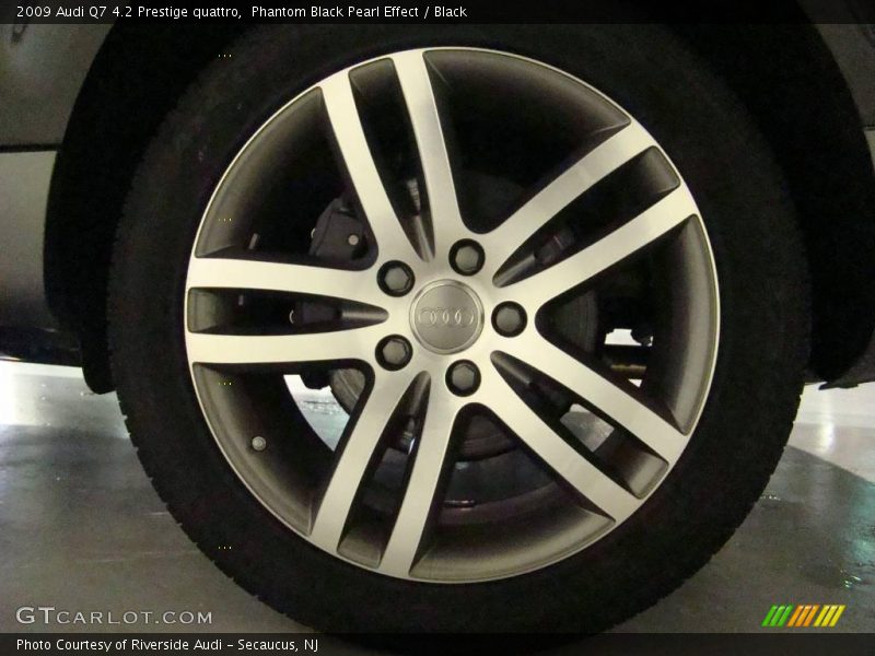 Phantom Black Pearl Effect / Black 2009 Audi Q7 4.2 Prestige quattro