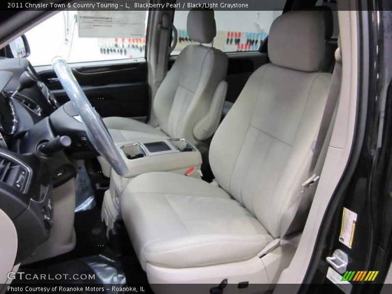  2011 Town & Country Touring - L Black/Light Graystone Interior