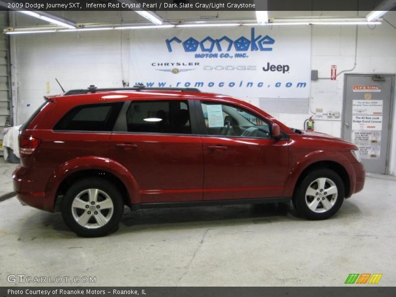 Inferno Red Crystal Pearl / Dark Slate Gray/Light Graystone 2009 Dodge Journey SXT