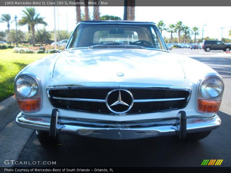 White / Blue 1969 Mercedes-Benz SL Class 280 SL Roadster