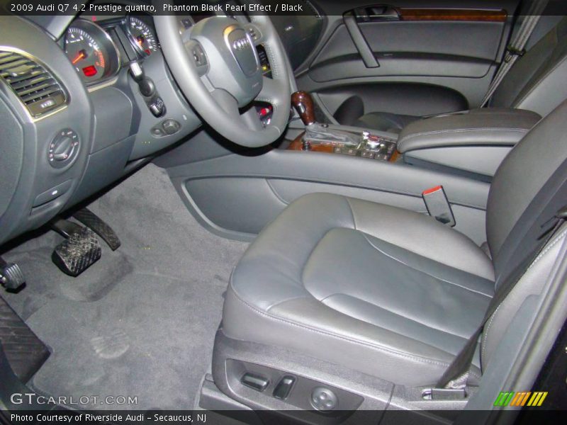 Phantom Black Pearl Effect / Black 2009 Audi Q7 4.2 Prestige quattro