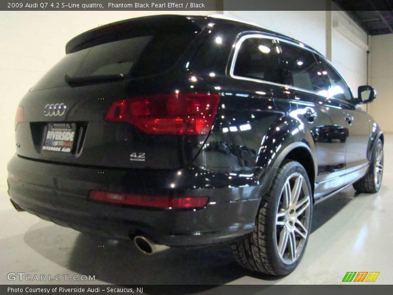 Phantom Black Pearl Effect / Black 2009 Audi Q7 4.2 S-Line quattro