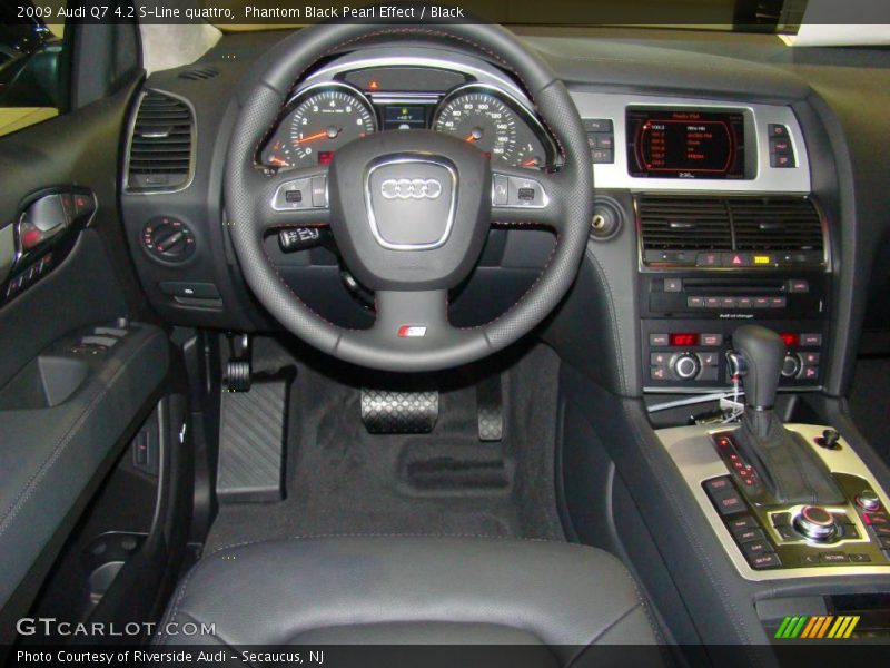 Phantom Black Pearl Effect / Black 2009 Audi Q7 4.2 S-Line quattro