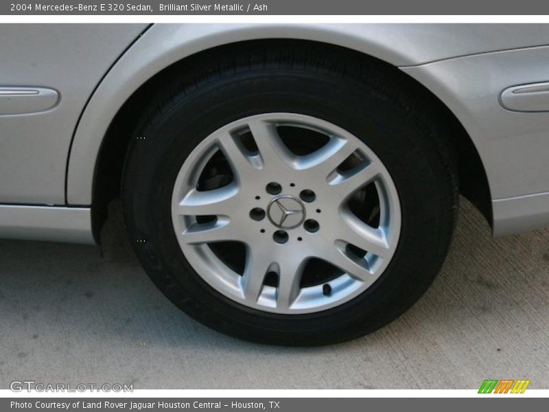  2004 E 320 Sedan Wheel