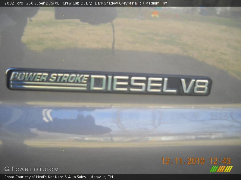  2002 F350 Super Duty XLT Crew Cab Dually Logo
