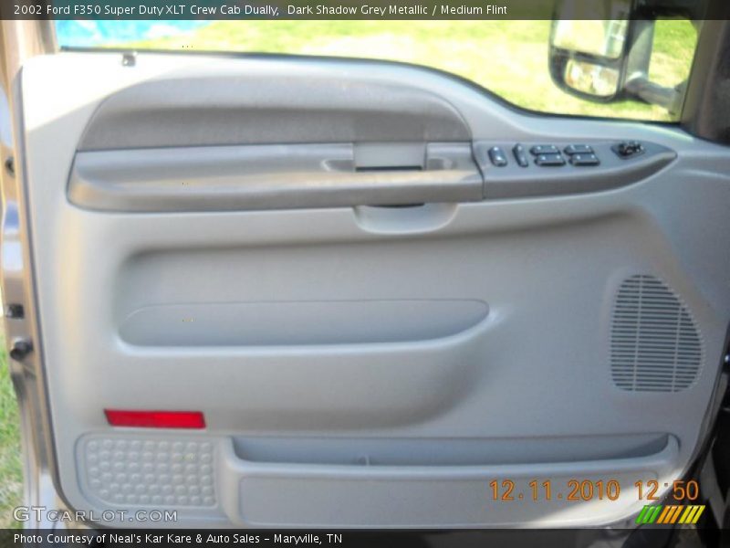 Door Panel of 2002 F350 Super Duty XLT Crew Cab Dually