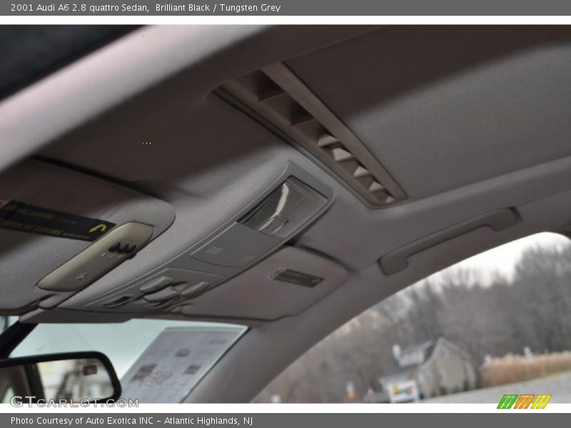 Brilliant Black / Tungsten Grey 2001 Audi A6 2.8 quattro Sedan