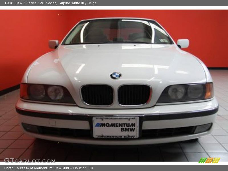 Alpine White III / Beige 1998 BMW 5 Series 528i Sedan